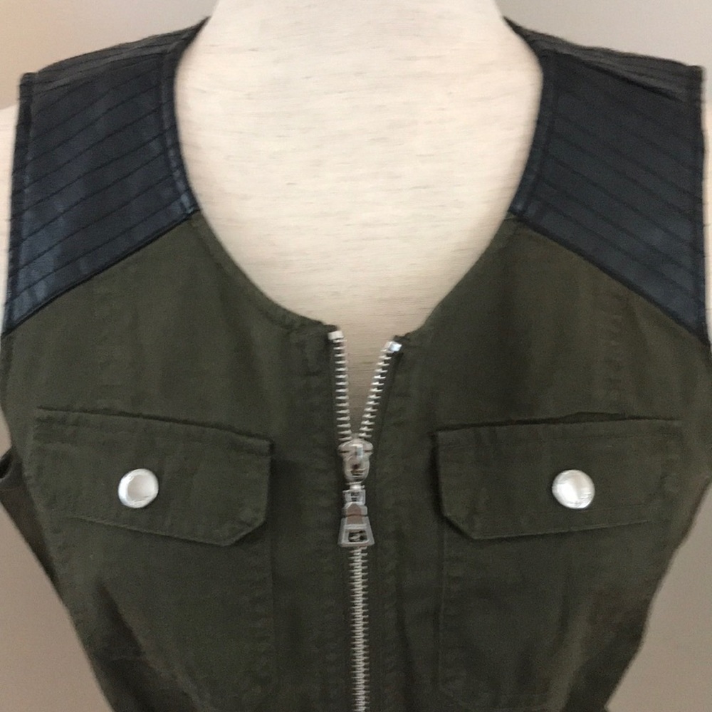 Guess vest - Picture 2 of 5